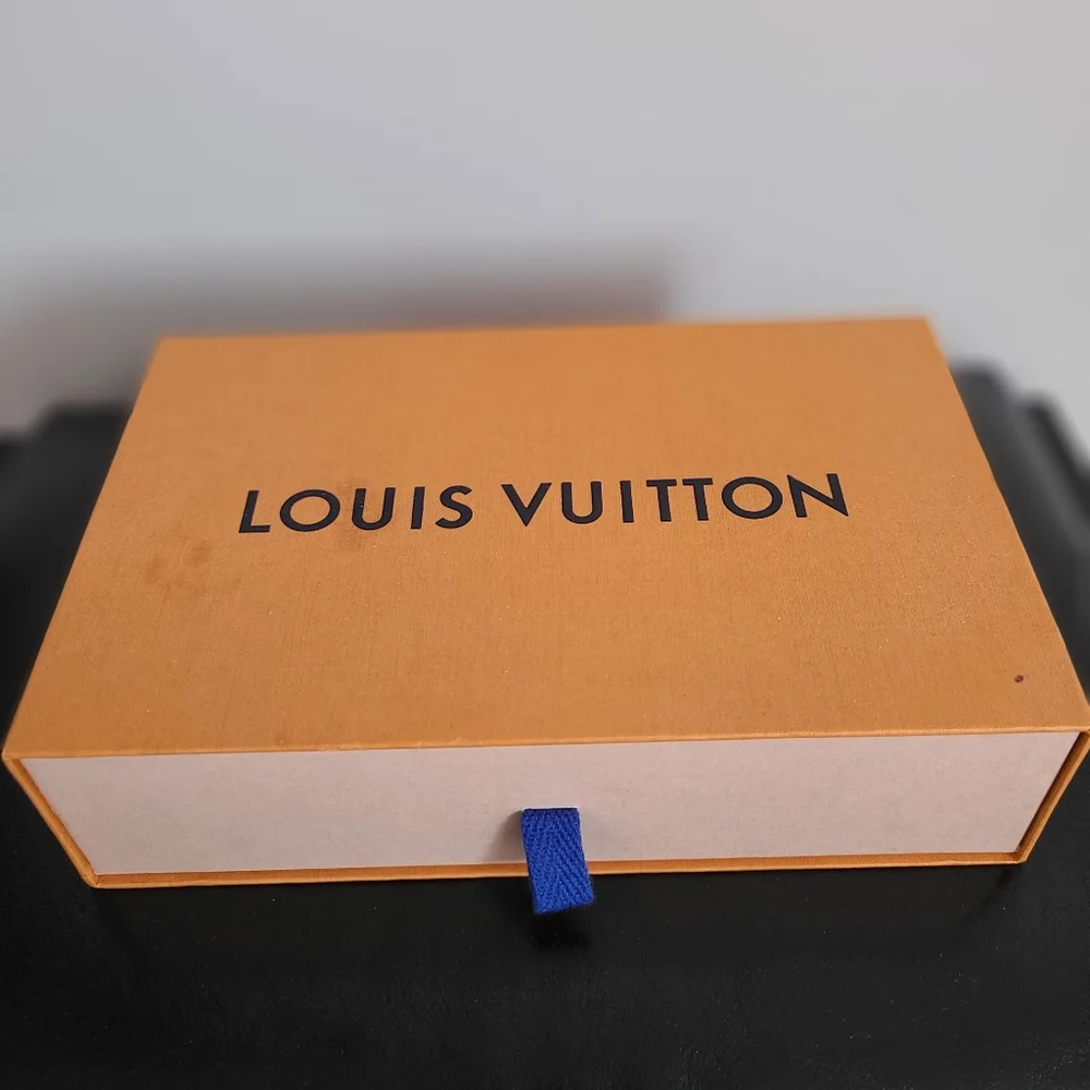 LV Insolite Corail Wristlet/Wallet - Picture 10 of 11